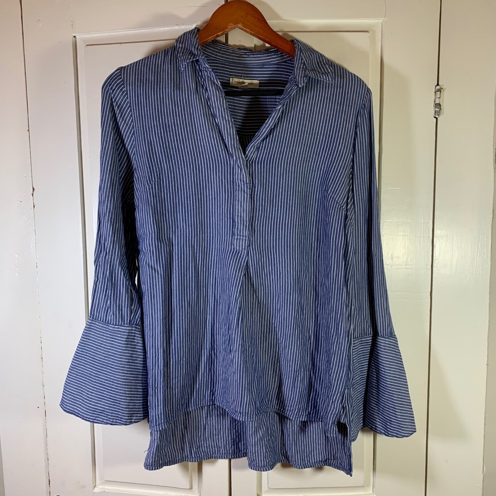 beachlunchlounge blue white stripe bell sleeve tunic shirt top womens L